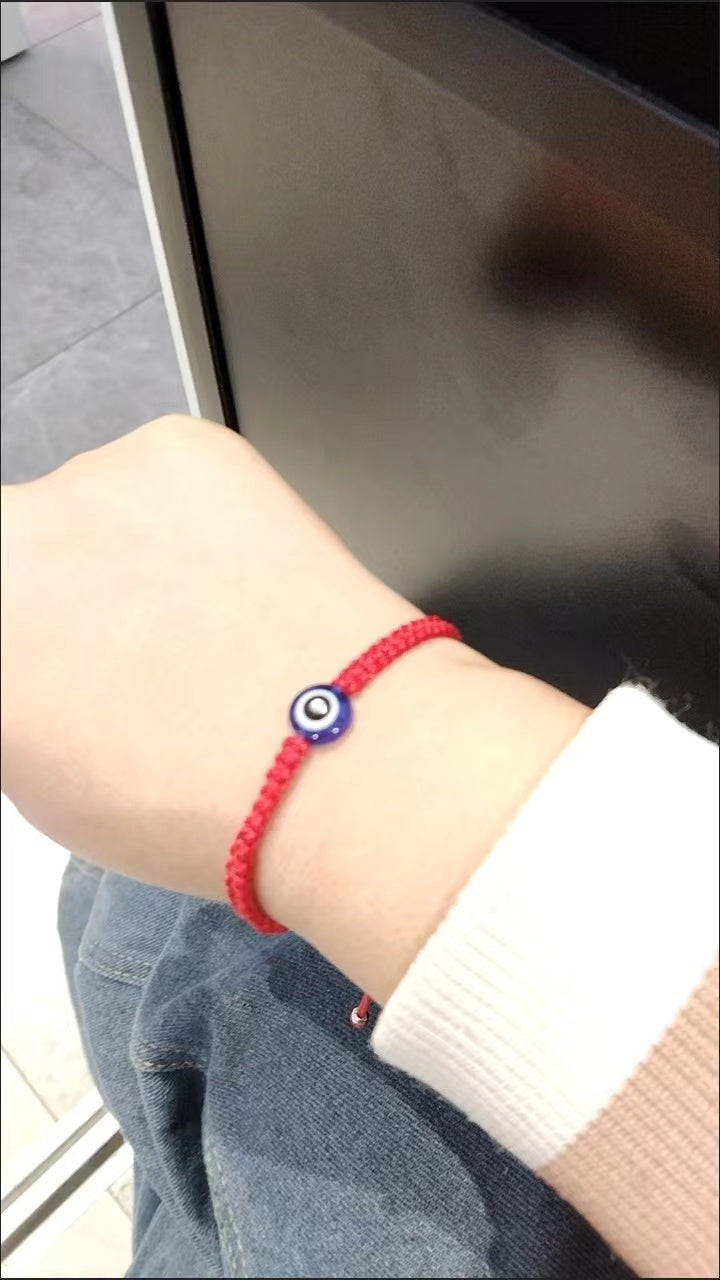 evil-eye-bracelet-with-red-string-